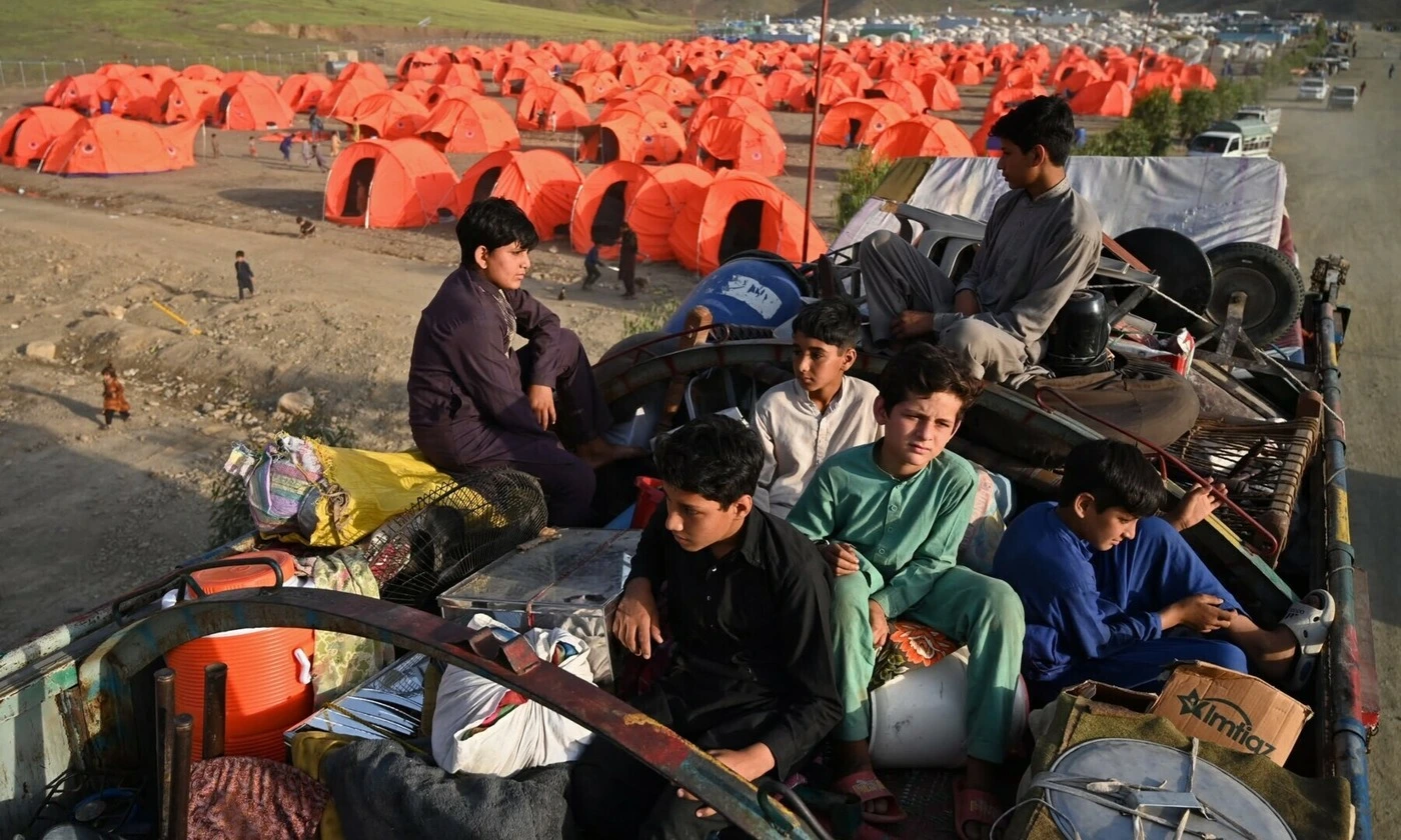Afghan migrants repatriated at Torkham border