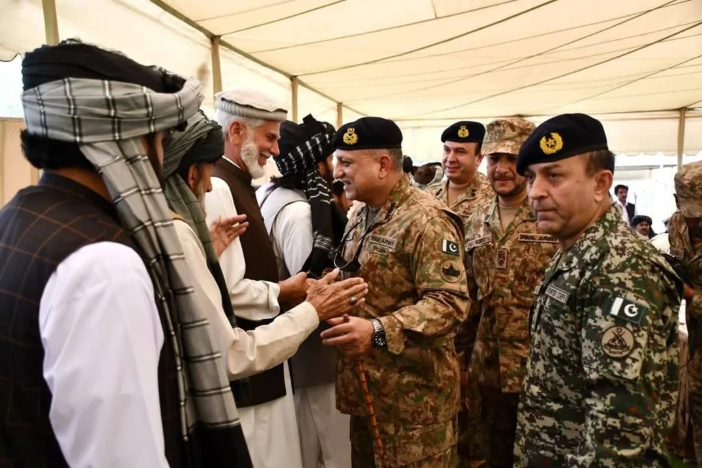 Peshawar Corps Commander Lieutenant General Umar Ahmed Bukhari with local elders in North Waziristan.