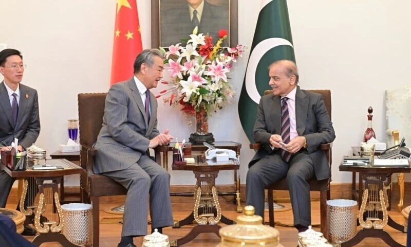 Dar, Wang Yi Pledge Deeper Cooperation in the 6th Round of Pak-China Strategic Dialogue