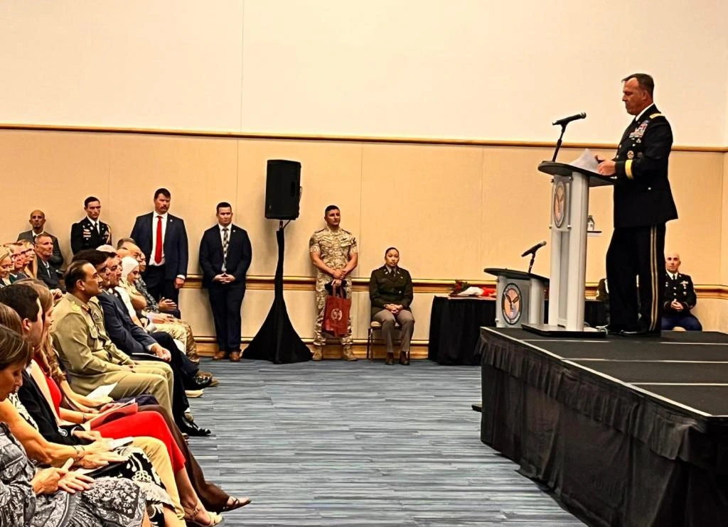 Pakistan’s COAS Attends CENTCOM Command Change in Tampa, Meets Leaders and Diaspora