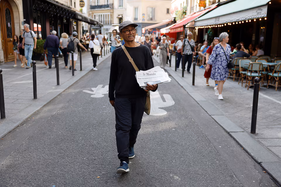 France Bestows High Honor on Rawalpindi-Born Newspaper Seller