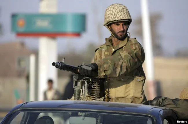 A Pakistani soldier near Peshawar, the capital of the northwestern province of Khyber Pakhtunkhwa.[File Photo]