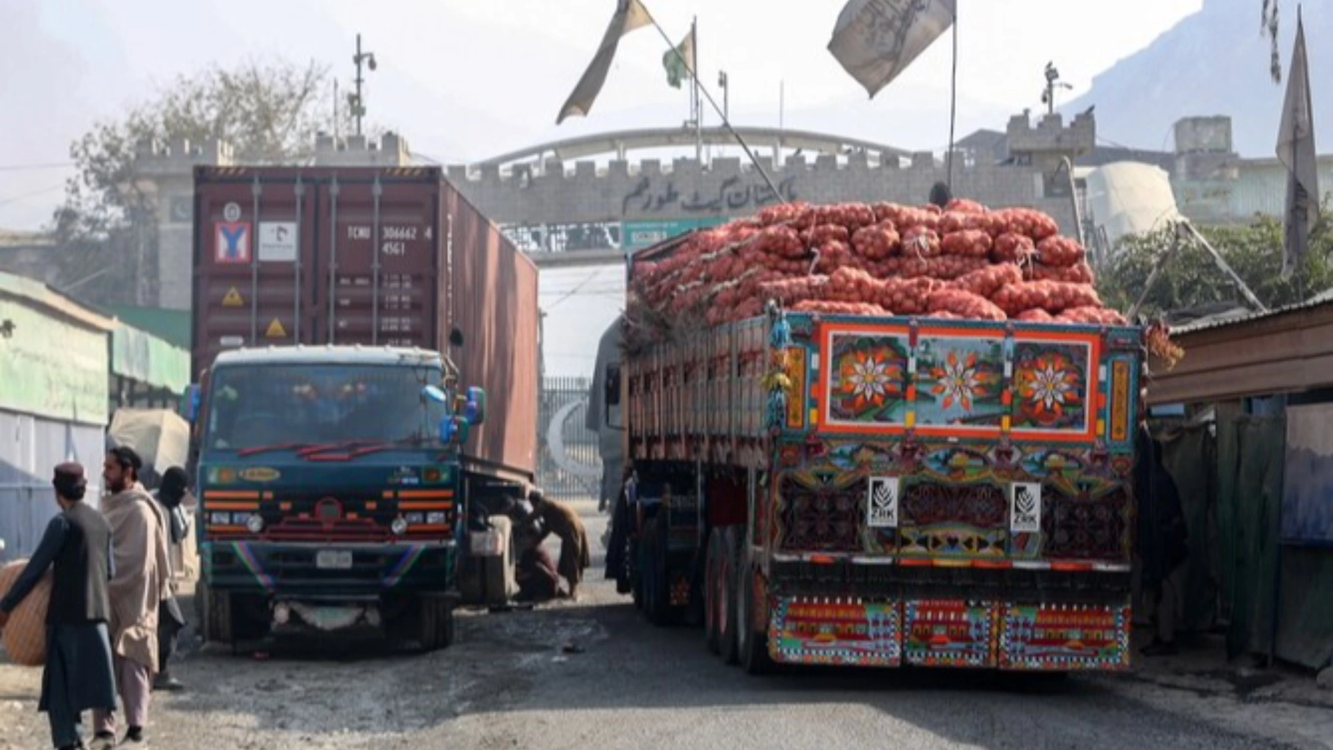 Afghanistan-Pakistan Trade Grows by 4% in a Month Amid Rising Afghan Exports