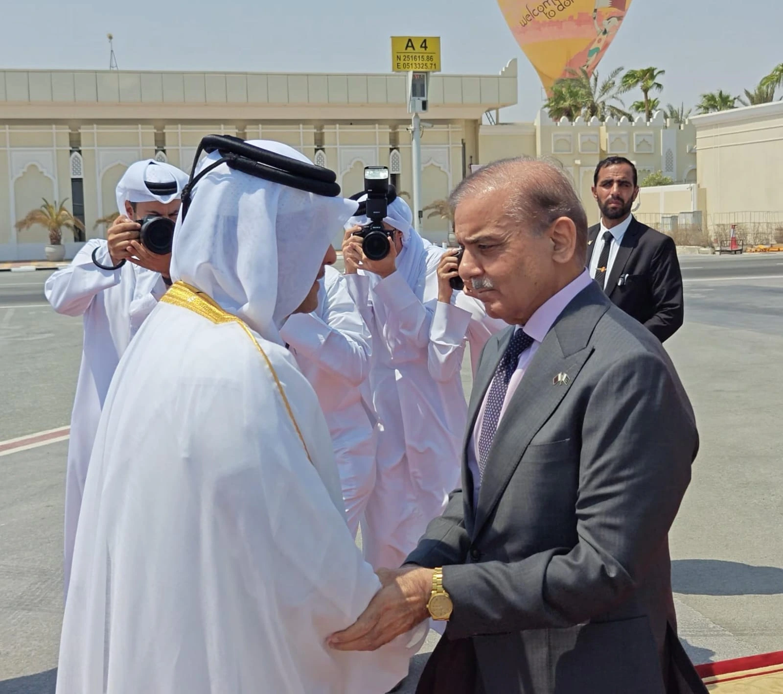 Pakistan’s Shehbaz Sharif in Doha to Express Solidarity After Israeli Strikes