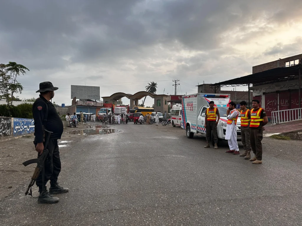 Suicide Attack Hits Bannu FC Lines, Four Militants Killed, Clearance Operation Ongoing