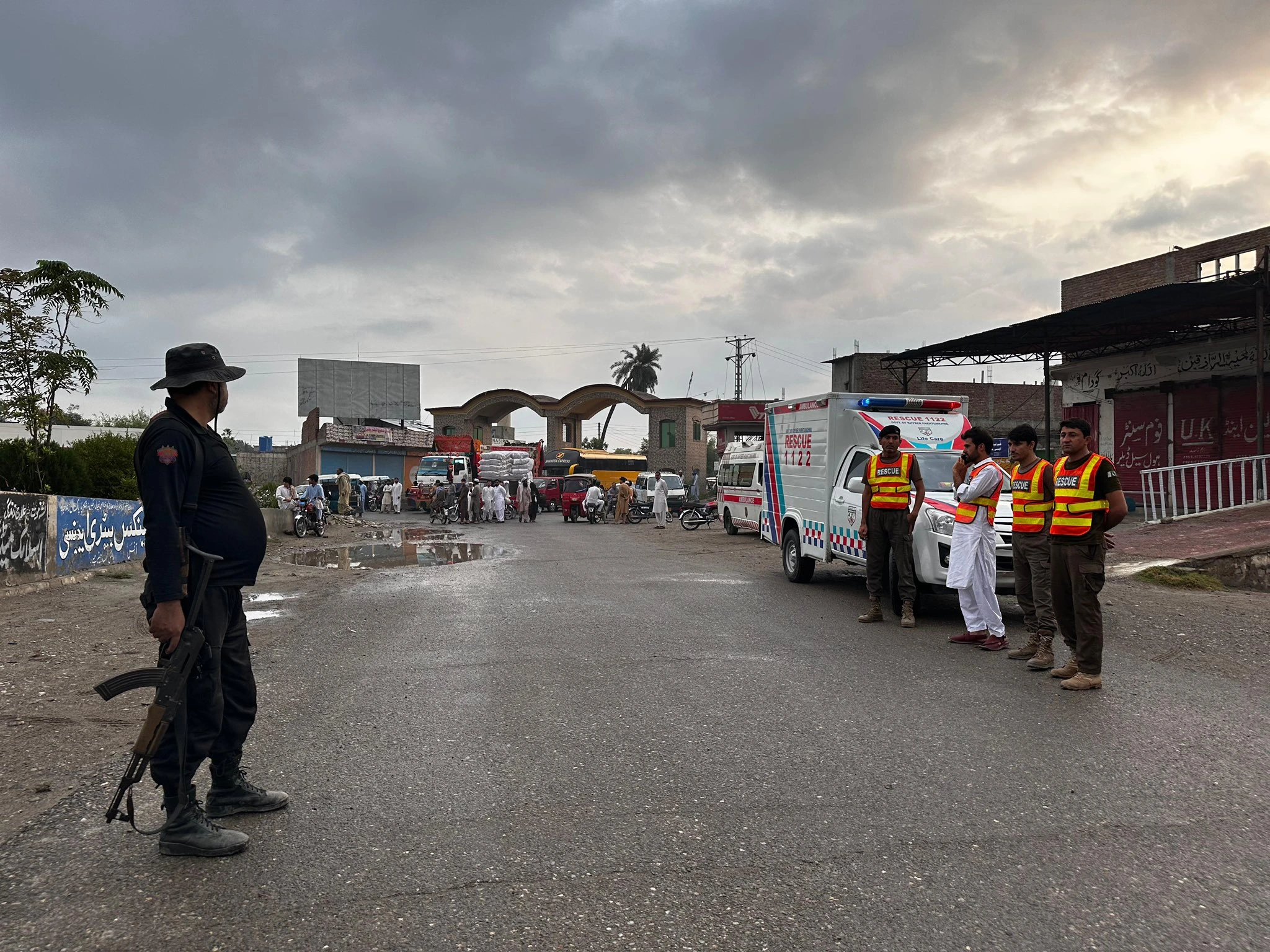 Suicide Attack Hits Bannu FC Lines, Four Militants Killed, Clearance Operation Ongoing