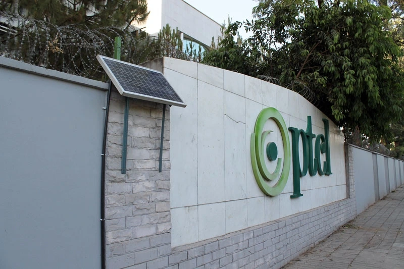 Pakistan's PTCL Leads in Afghanistan's Fiber Network, Amidst Internet Ban