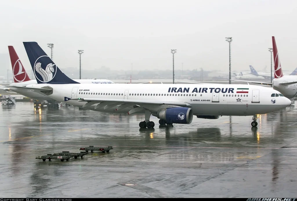Iran and Pakistan Launch Direct Flight to Boost Connectivity and Trade