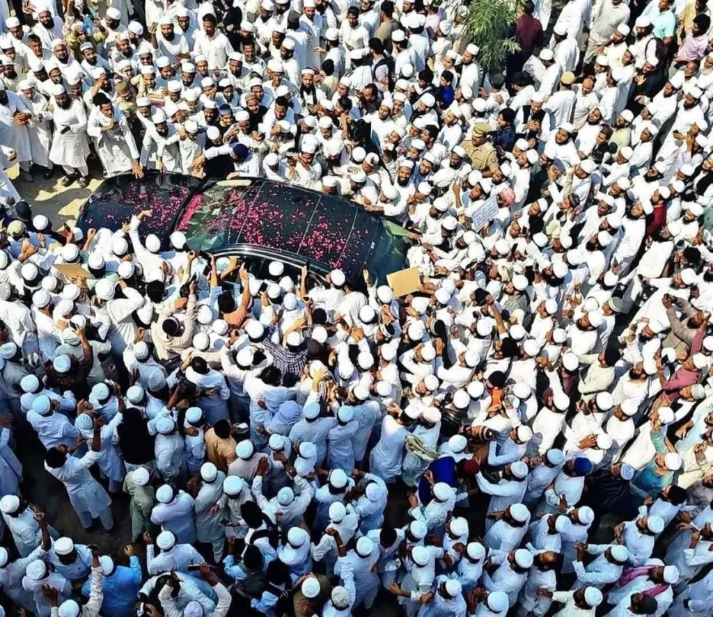 Taliban Foreign Minister Amir Khan Muttaqi receives a warm welcome at Darul Uloom Deoband, India’s historic Islamic seminary, October 11, 2025]. [Courtesy: @MJalalAf/X].