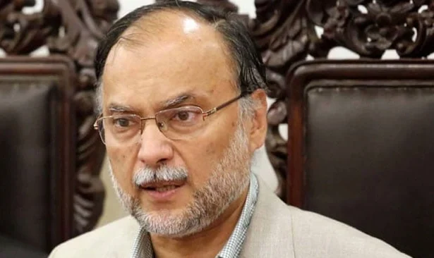 Pakistan Positioned as Strategic Trade Hub Between East and West, Says Federal Minister