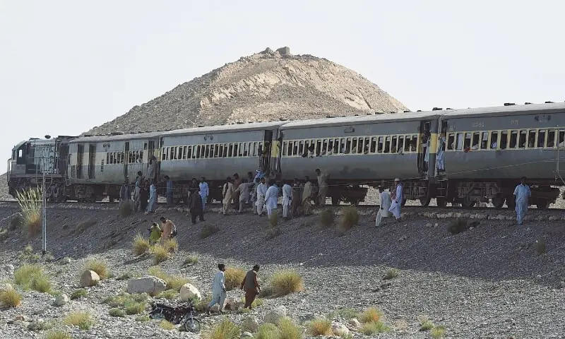 Jaffar Express Escapes IED Attack in Nasirabad