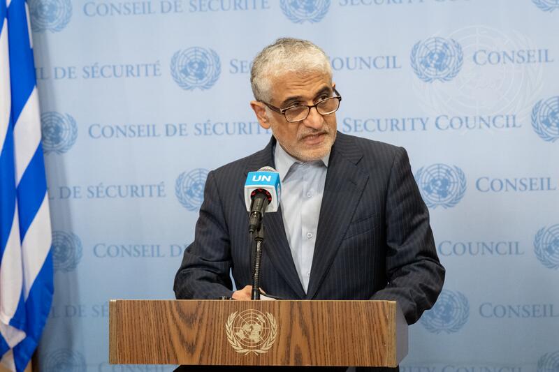 Iran Slams Global Community as Afghan Refugee Aid Plummets