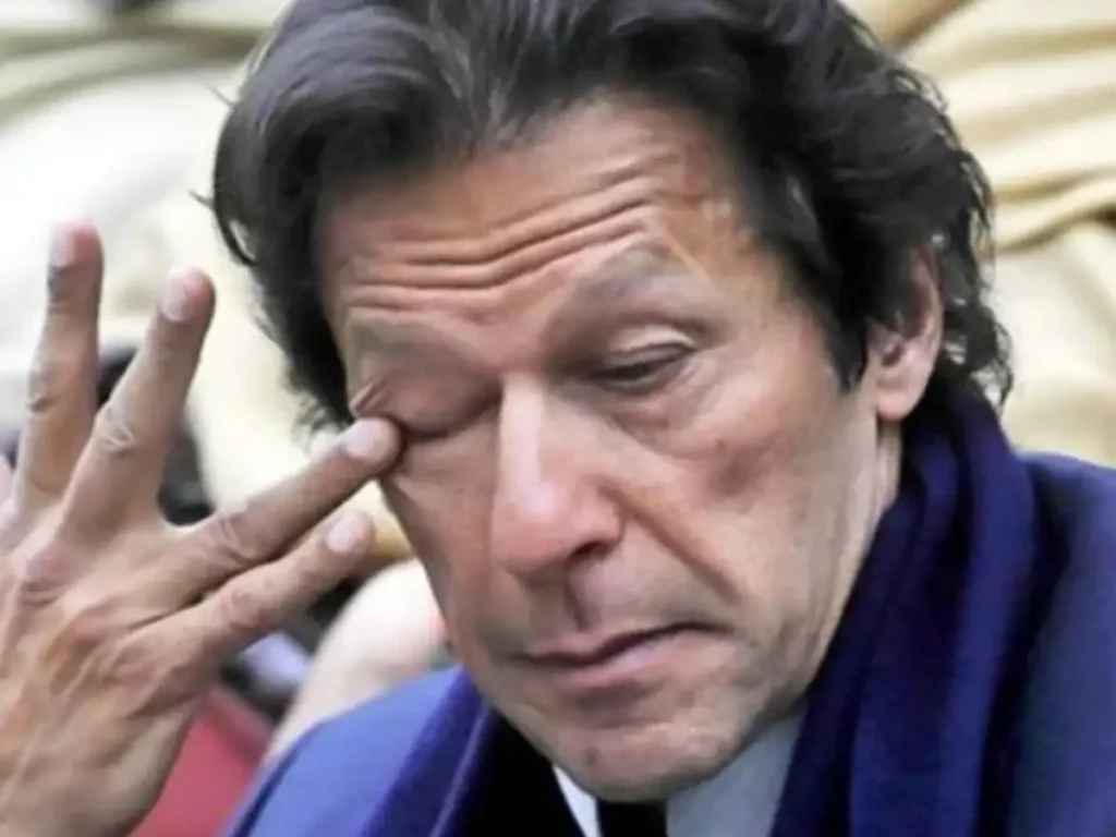 Imran-khan-eye-problem