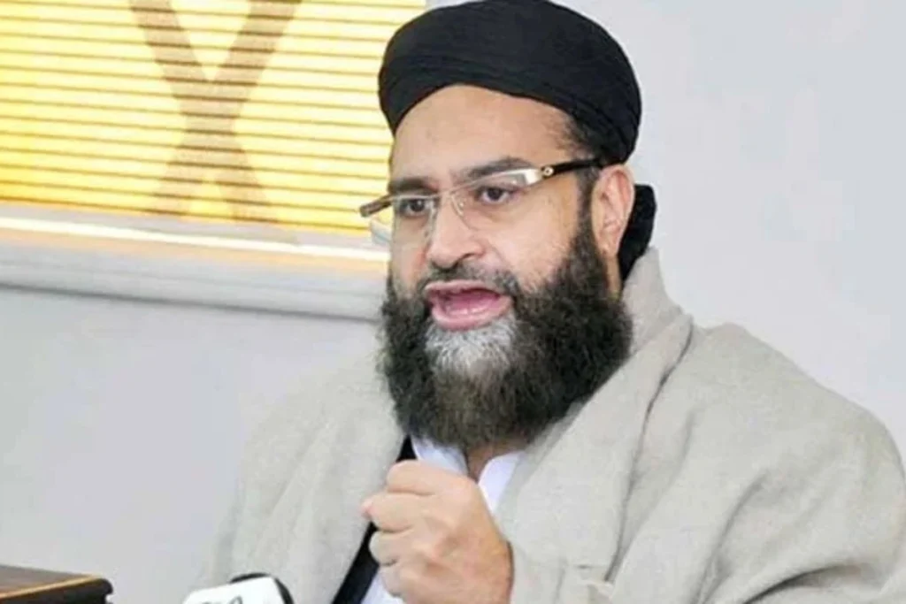 Tahir Mahmood Ashrafi condemns Tarlai imambargah attack and visits victims