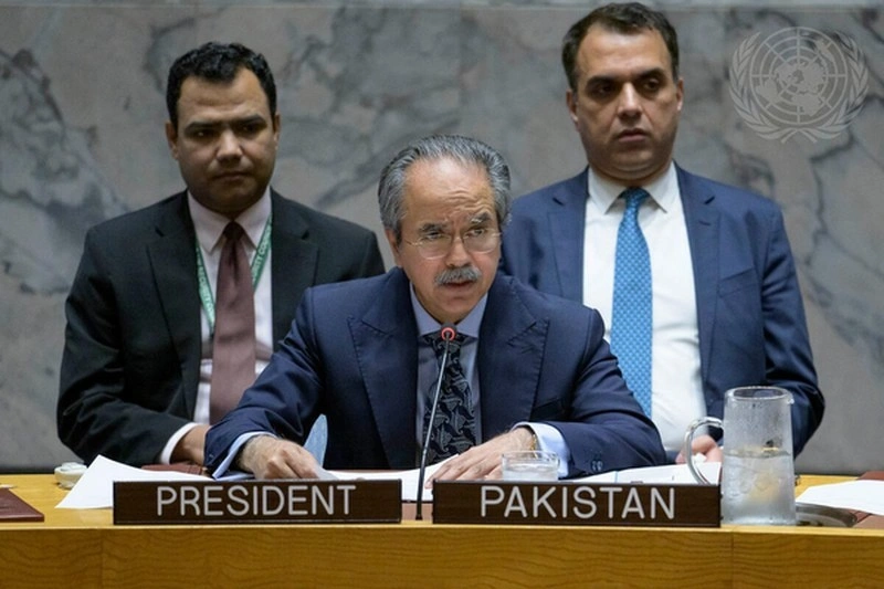 Pakistan envoy Asim Iftikhar Ahmad at UN Security Council
