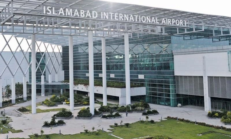 Islamabad Airport flight suspension