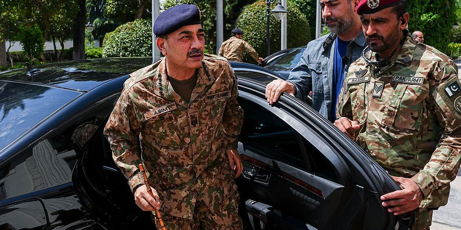 Asim Munir US Iran backchannel diplomacy illustration