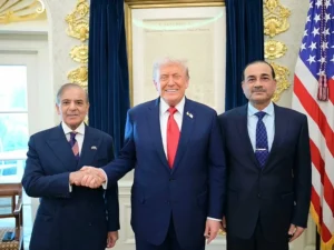 Trump praises Pakistan role in Iran crisis