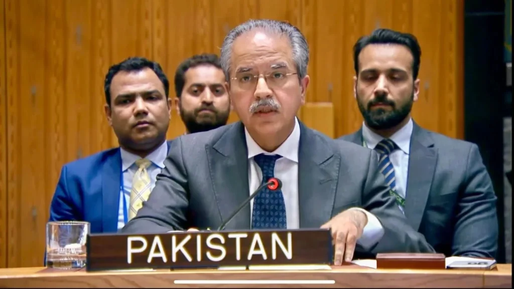 Pakistan UN Strait of Hormuz warning