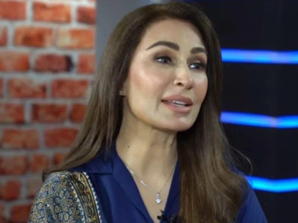 Reema Khan and Shah Rukh Khan London performance
