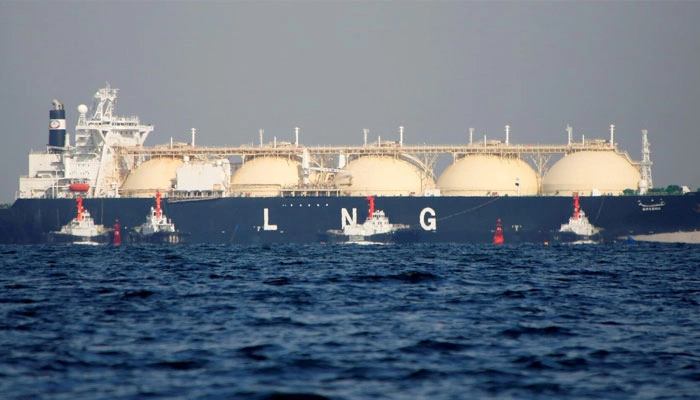 Pakistan LNG import strategy and Qatar gas deal