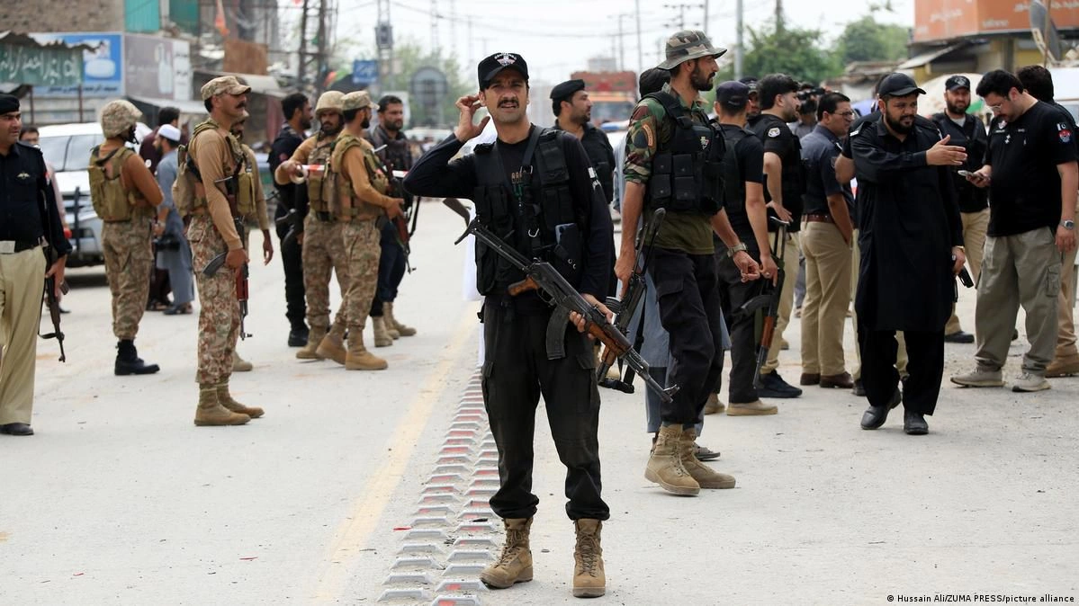 Pakistan security forces launch operation against Taliban militants after deadly Bannu suicide bombing