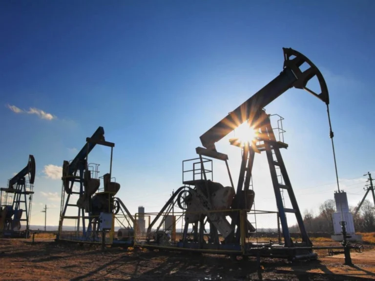 Global Crude Oil